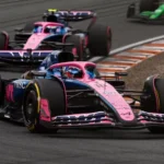 Franco Colapinto persigue a su compañero Pierre Gasly durante el GP de Países Bajos 2025 en Zandvoort.